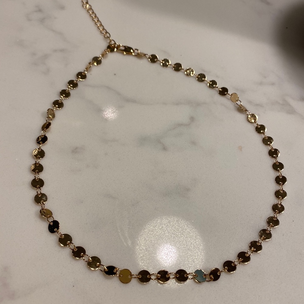 Poppy Choker ✨